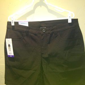 Eddie Bauer Rainier Short Size:14 Color: Black